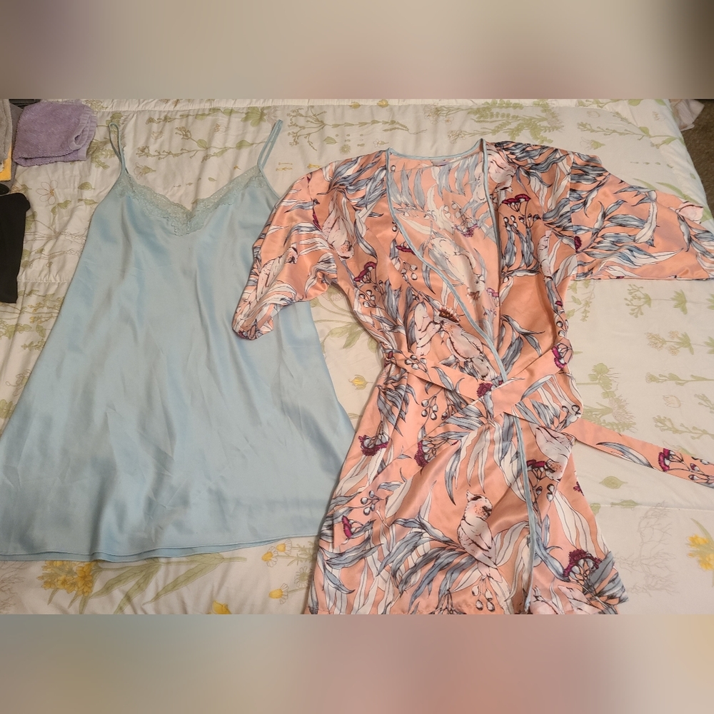 Sleepwear bundle - Picture 3 of 6